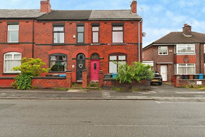 2 Bedroom End Of Terrace House For Sale In Partington Lane, Manchester, Lancashire, M27