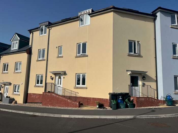 1 Bedroom Apartment To Rent In Dukes Way, Axminster, EX13