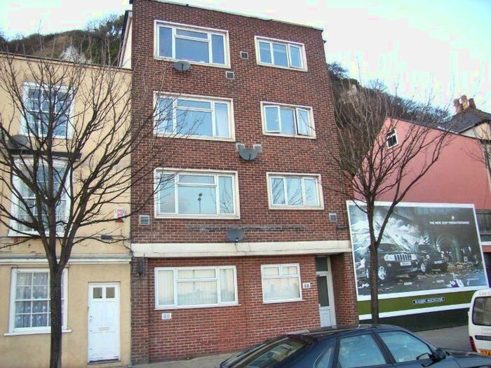 1 Bedroom Flat To Rent In Snargate Street, Dover, CT17