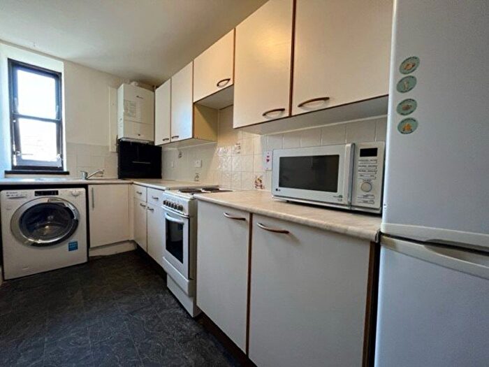 1 Bedroom Flat To Rent In Commercial Street, Dundee, DD1