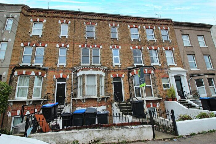 3 Bedroom Apartment To Rent In Crescent Road, Ramsgate, CT11