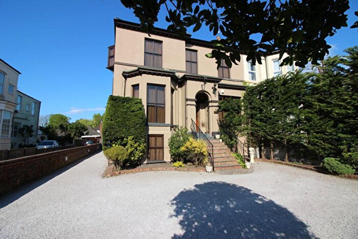 2 Bedroom Flat To Rent In Portland Street, Southport, PR9