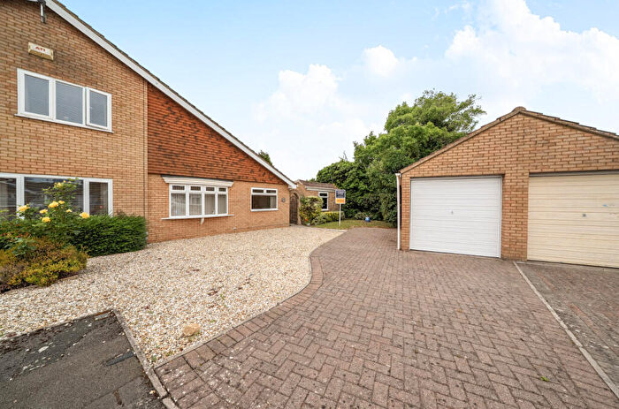 2 Bedroom Semi Detached House For Sale In Barrowby Gate, Kingsdown, Swindon, SN3