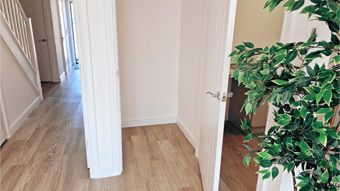 4 Bedroom Detached House For Sale In Off Moor Road, Bestwood Village Nottingham, NG6