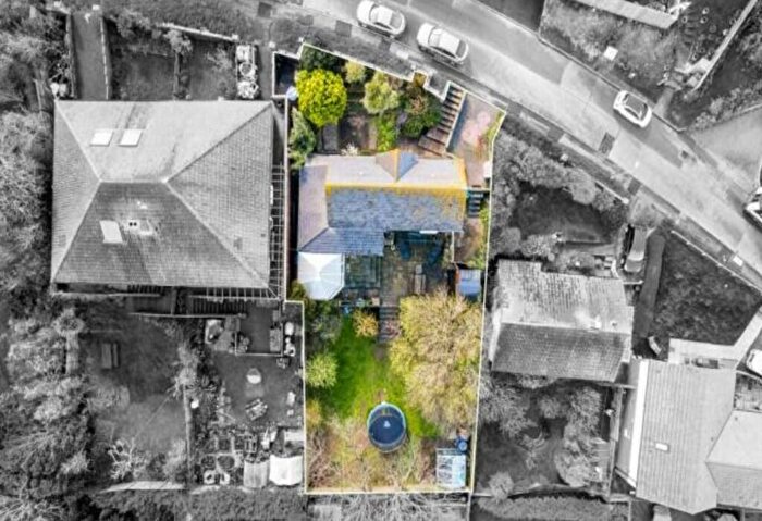 3 Bedroom Detached House For Sale In Ashurst Avenue, Saltdean, BN2