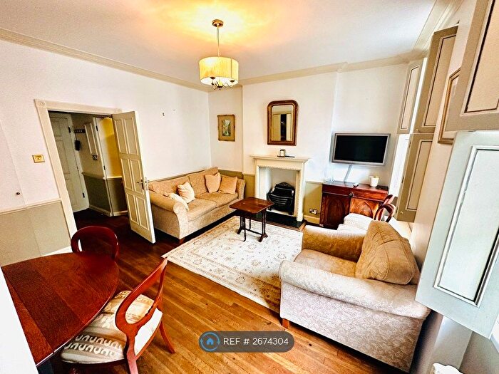 1 Bedroom Flat To Rent In Duke Of York Street, London, SW1Y