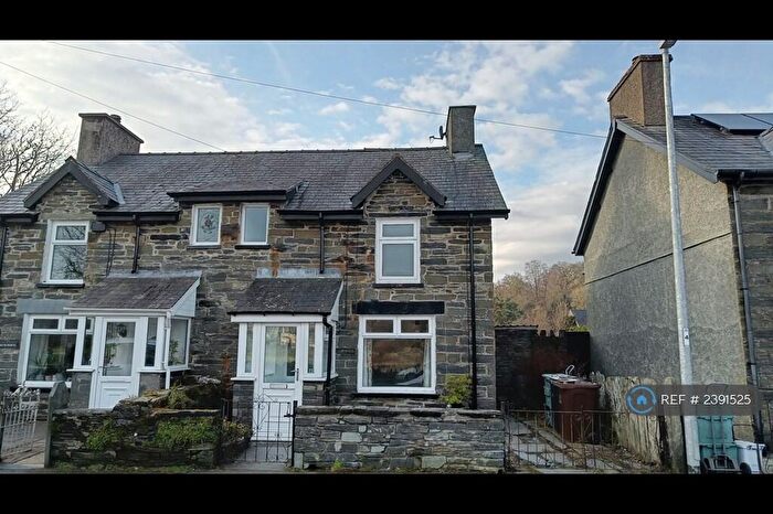 2 Bedroom Semi-Detached House To Rent In Church Street, Dolwyddelan, LL25