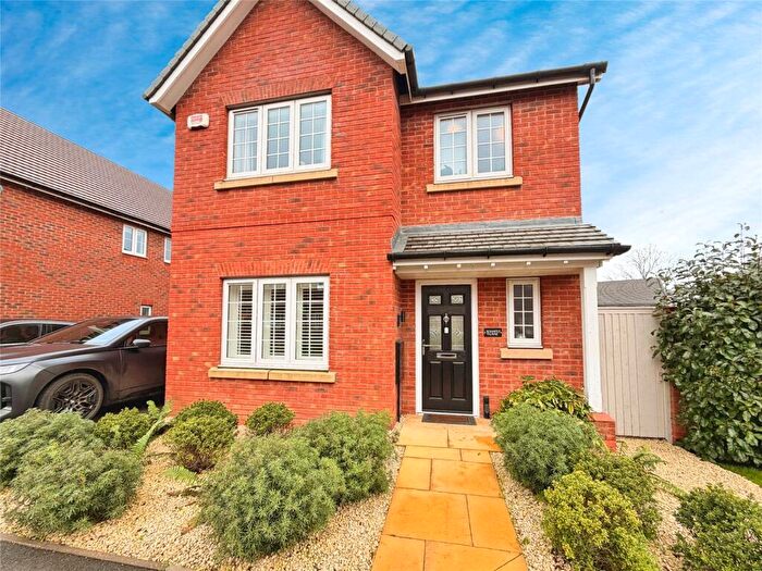 3 Bedroom Detached House For Sale In Maple Lane, Burton Green, Kenilworth, CV8