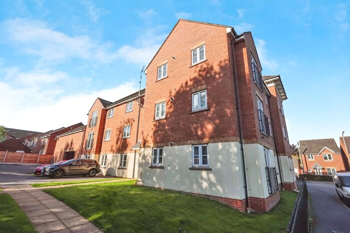 2 Bedroom Flat For Sale In Summerton Road, Oldbury, B69