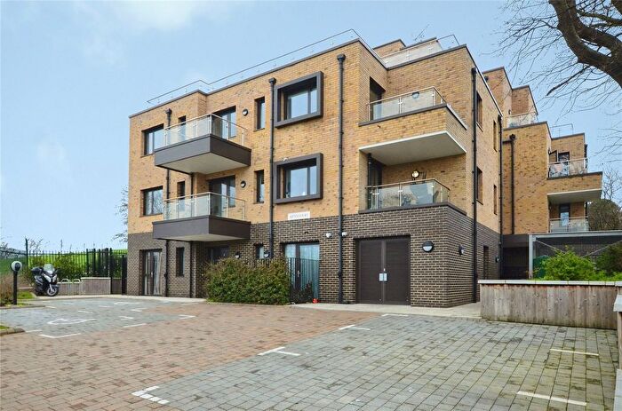 1 Bedroom Flat For Sale In Bridgehill Close, Wembley, HA0