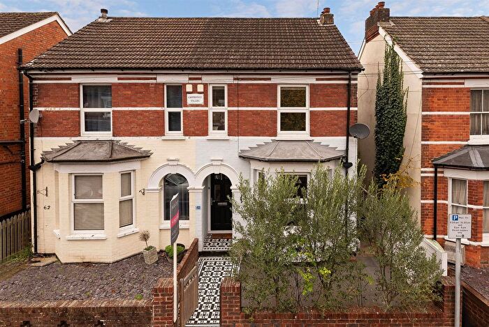 3 Bedroom Semi Detached House For Sale In Mabledon Road, Tonbridge, TN9