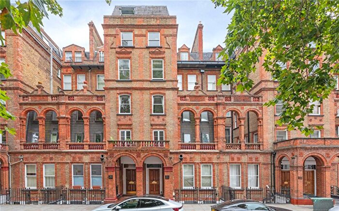 1 Bedroom Flat For Sale In Courtfield Road, London, SW7