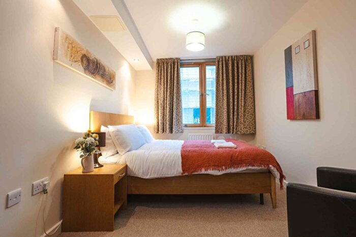 2 Bedroom Flat To Rent In Hannover Quay, Bristol, BS1
