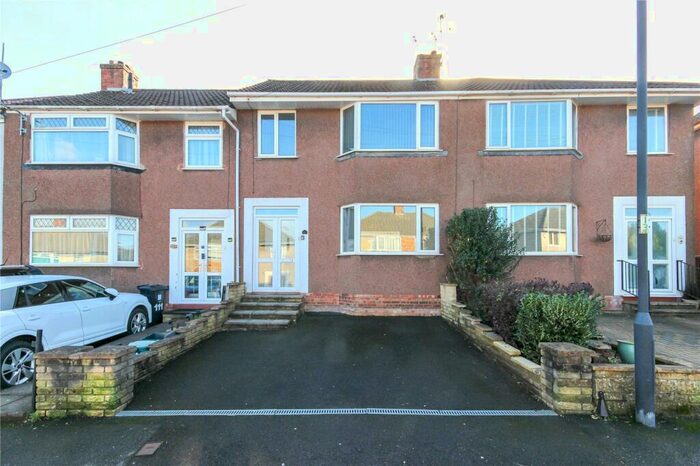 3 Bedroom Terraced House To Rent In Yew Tree Drive, Kingswood, Bristol, BS15