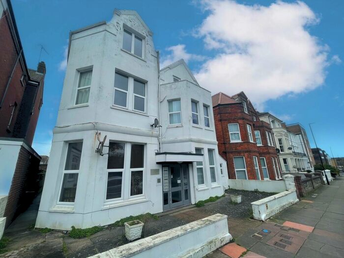 1 Bedroom Flat To Rent In Eversfield Road, Eastbourne, BN21