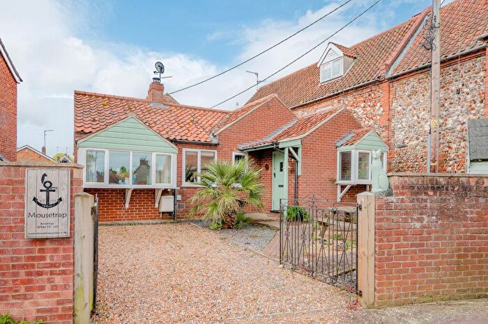 3 Bedroom Semi-Detached Bungalow For Sale In Wells-Next-The-Sea, NR23
