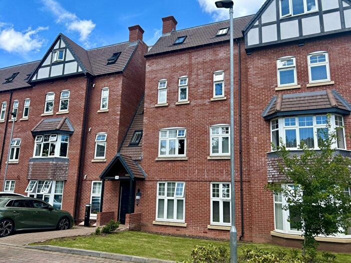 2 Bedroom Apartment For Sale In Wake Green Road, Moseley, Birmingham, B13