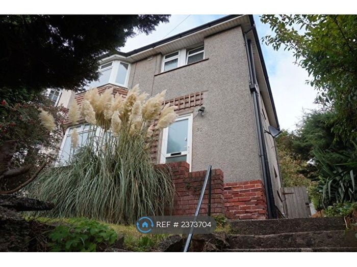 4 Bedroom Semi-Detached House To Rent In The Ridge, Bristol, BS11