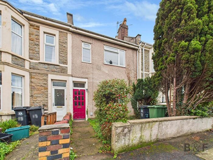 4 Bedroom Terraced House For Sale In Ridgeway Road, Fishponds, Bristol, BS16