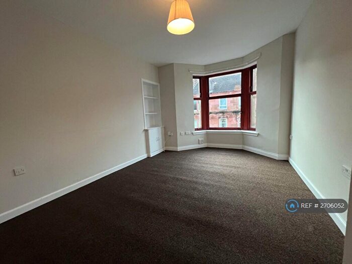 2 Bedroom Flat To Rent In Clarence Street, Paisley, PA1