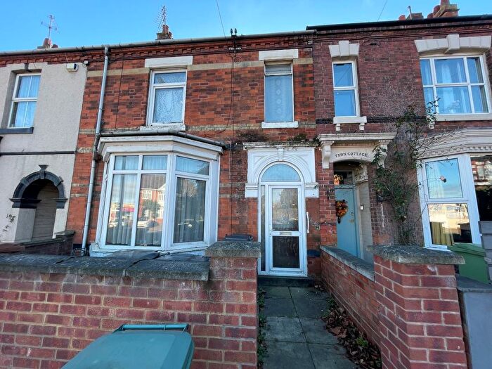 3 Bedroom Terraced House For Sale In Midland Road, Wellingborough, Northamptonshire, NN8