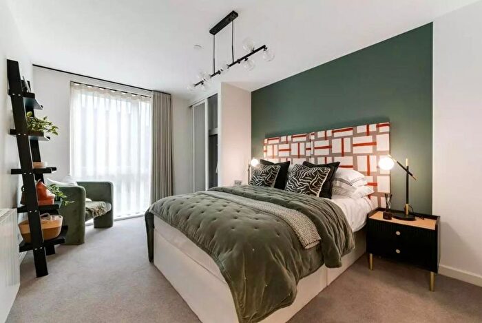 1 Bedroom Flat For Sale In Unit Priory Place, Bedford, MK40