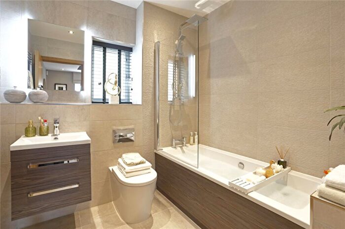 4 Bedroom Detached House For Sale In Plot The Willows, Barnsley Road, Denby Dale, Huddersfield, HD8