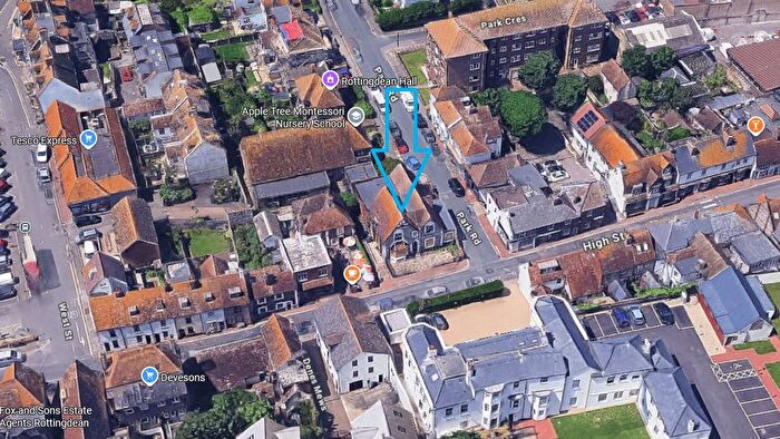 2 Bedroom Flat To Rent In High Street, Rottingdean, Brighton, BN2