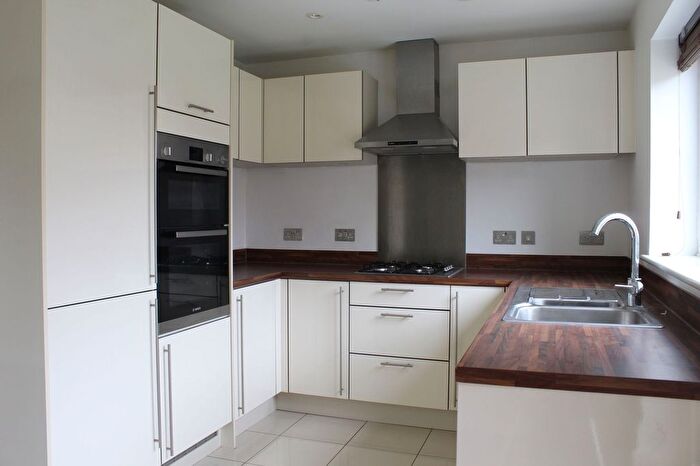 4 Bedroom Semi-detached House To Rent In James Counsell Way, Bristol, BS34