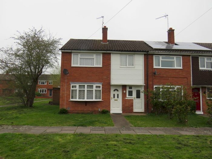 3 Bedroom Property To Rent In Percy Road, Warwick, CV34