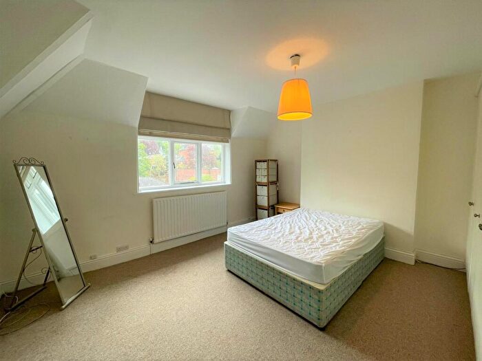 2 Bedroom Apartment To Rent In Huntingdon Drive, Nottingham, NG7