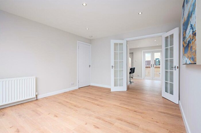 3 Bedroom Terraced House For Sale In Woodend Walk, Armadale, EH48