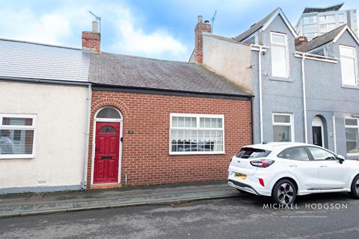 2 Bedroom Cottage For Sale In Eglinton Street, Monkwearmouth, Sunderland, SR5