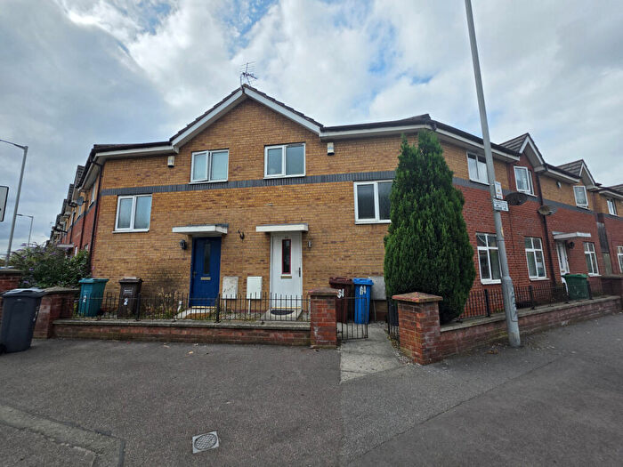 3 Bedroom Terraced House To Rent In Chorlton Road, Hulme, Manchester, M15
