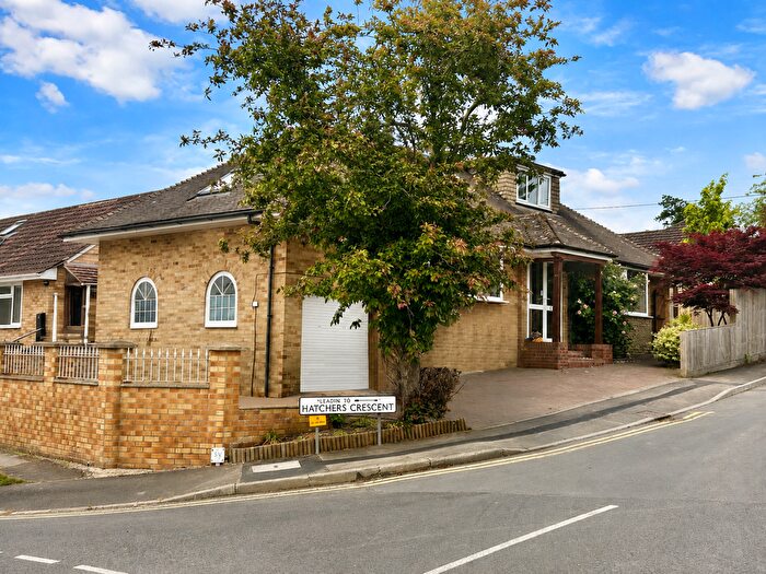 3 Bedroom Detached Bungalow For Sale In High Street, Blunsdon, Swindon, SN26