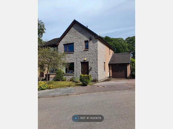 3 Bedroom Semi-Detached House To Rent In Hutcheon Low Drive, Aberdeen, AB21