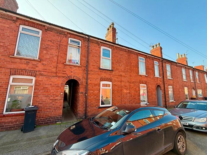 3 Bedroom Terraced House For Sale In Hood Street, Lincoln, LN5