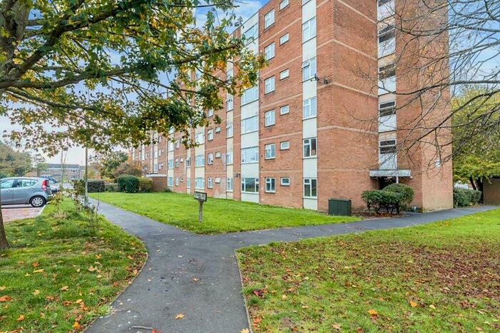 1 Bedroom Flat To Rent In Bittern Way, Letchworth Garden City, Hertfordshire, SG6