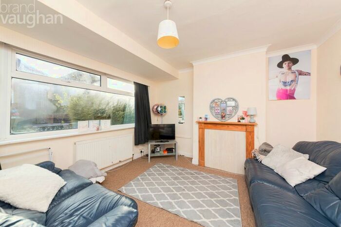 4 Bedroom Semi-Detached House To Rent In Lower Bevendean Avenue, Brighton, BN2