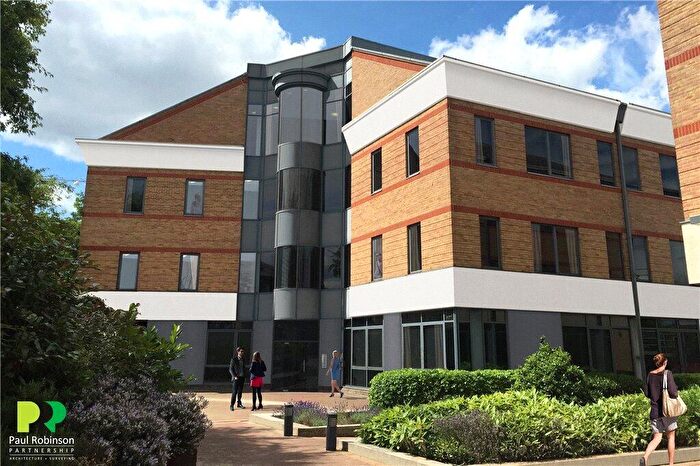 1 Bedroom Flat To Rent In The Braccans, London Road, Bracknell, RG12