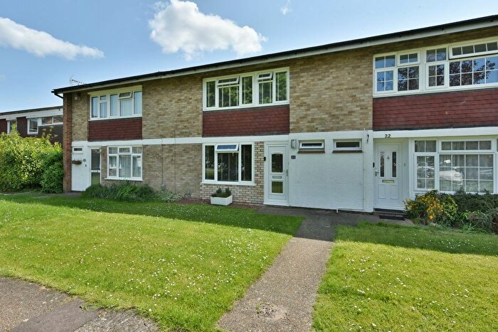 3 Bedroom Terraced House For Sale In Greville Close, North Mymms, Hatfield, AL9