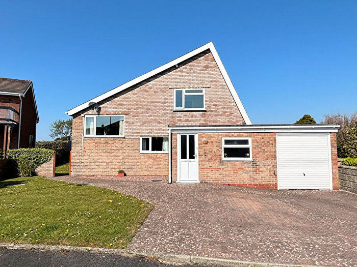 5 Bedroom Detached House For Sale In Faenol Isaf, Tywyn, Gwynedd, LL36