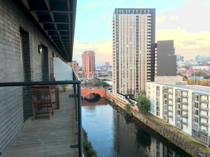 2 Bedroom Apartment To Rent In Riverside, Lowry Wharf, Derwent Street, Salford, M5