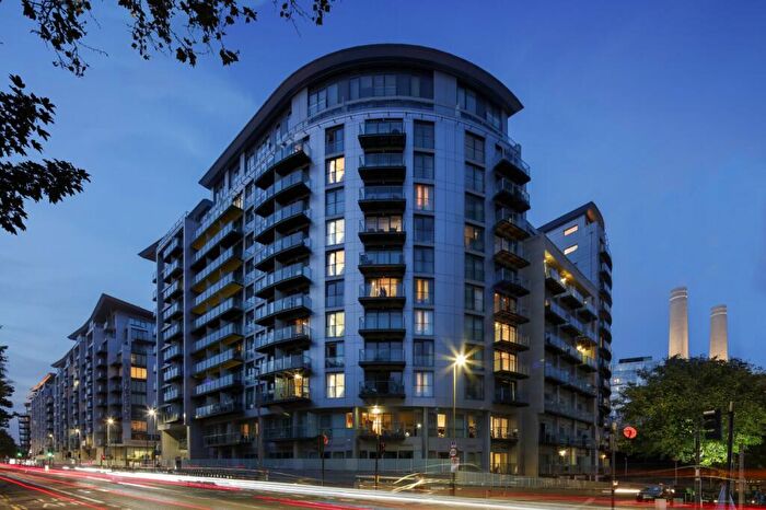 2 Bedroom Apartment For Sale In Parkside Collection, Queenstown Road, London, SW11