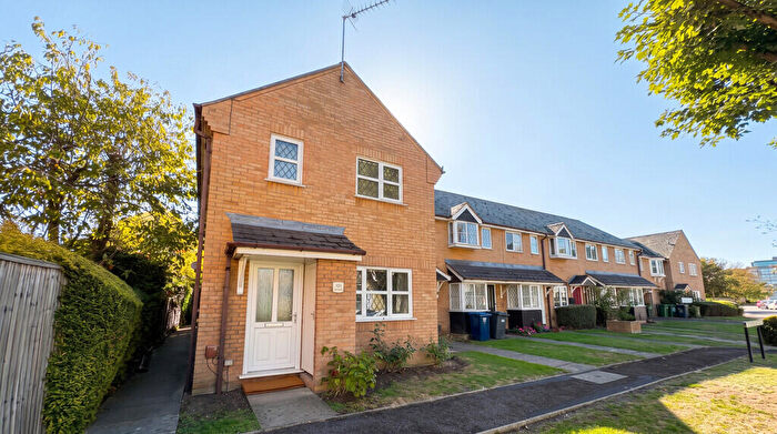 1 Bedroom End Of Terrace House To Rent In Devonshire Road, Cambridge, CB1