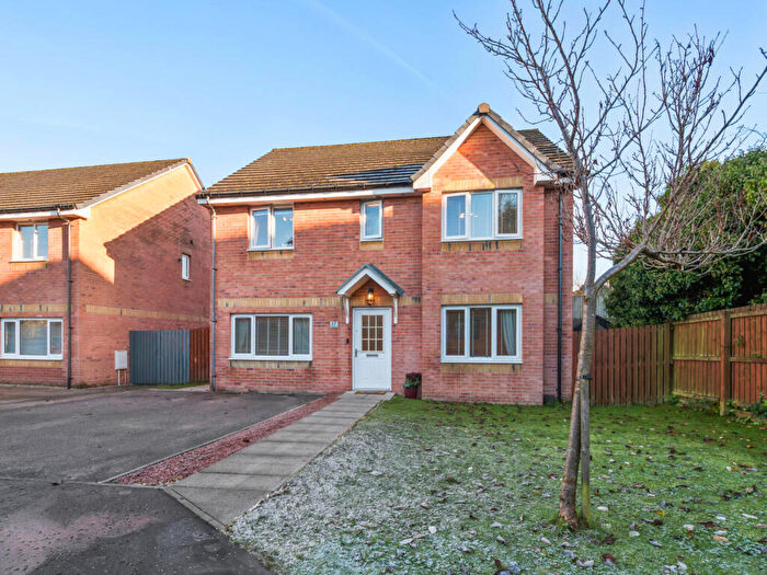 4 Bedroom Detached House For Sale In Tulip Drive, Newton Mearns, G77