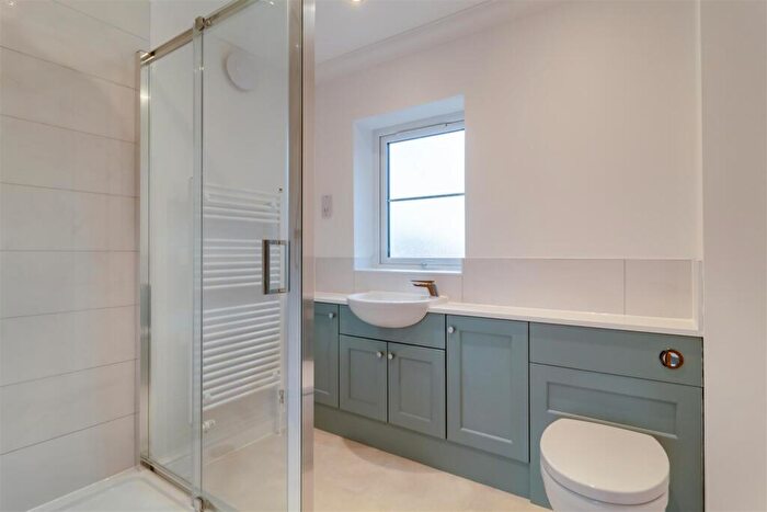 4 Bedroom Detached House For Sale In Rectory Gardens, Worlingham, NR34
