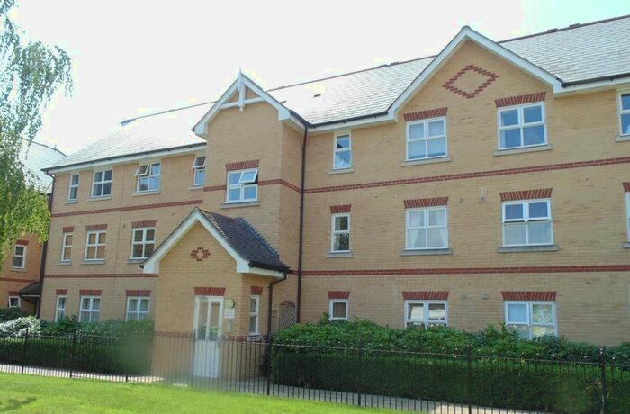 2 Bedroom Flat To Rent In Cromwell Road, Cambridge, CB1