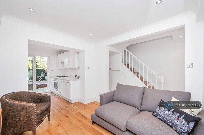 2 Bedroom Flat To Rent In Islington, London, N1