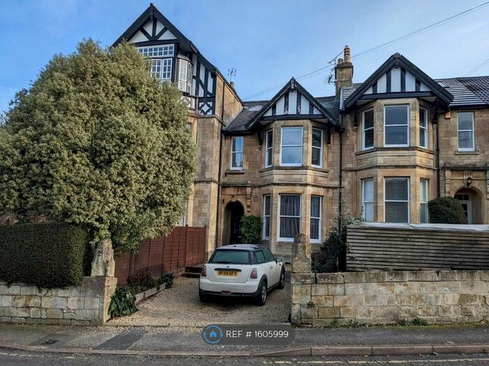 6 Bedroom Terraced House To Rent In Hayesfield Park, Bath, BA2